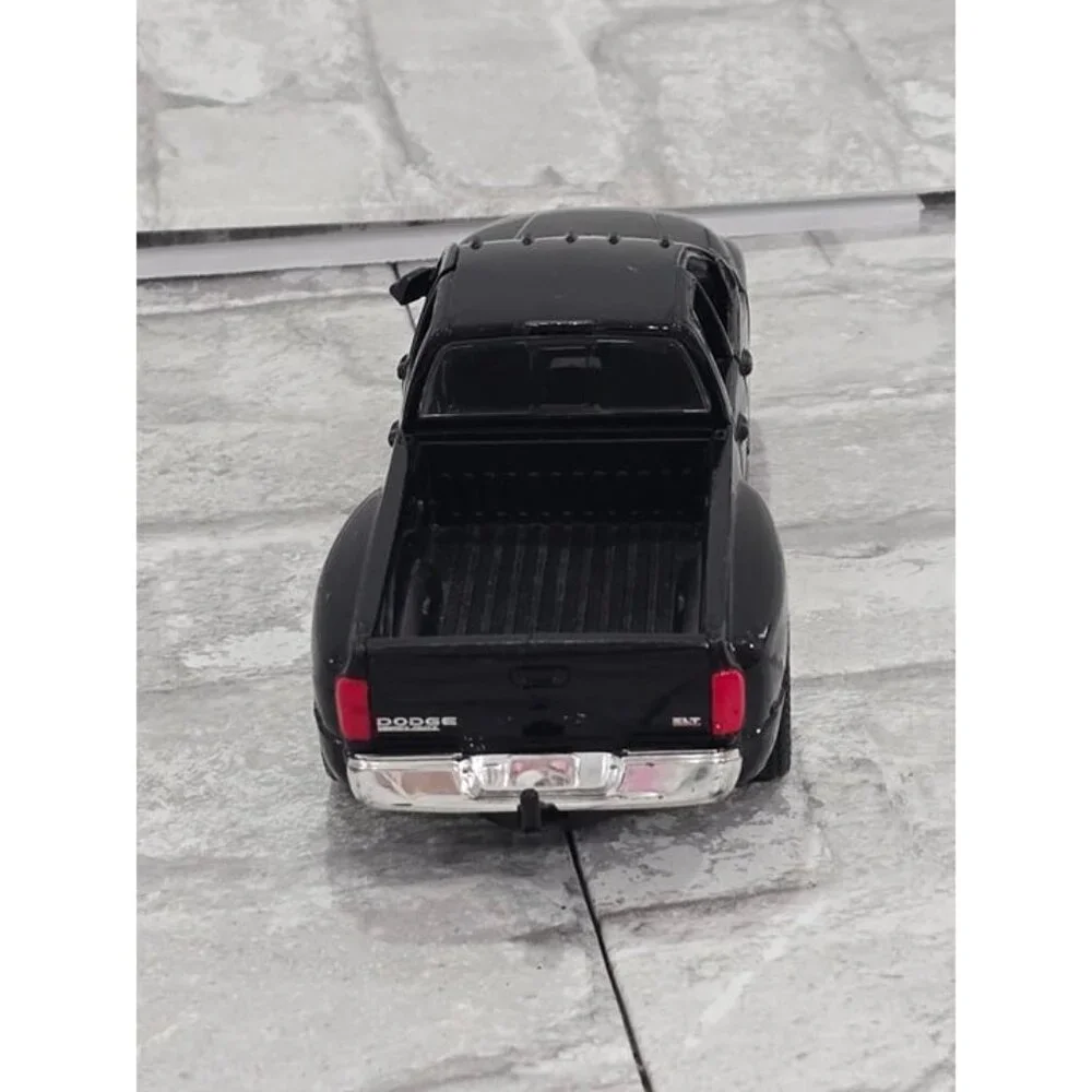 Dodge Ram 3500 XLT 